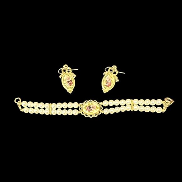 Vintage Victorian Style Floral Faux Pearl Bracelet W/ Matching Earrings - Picture 1 of 15